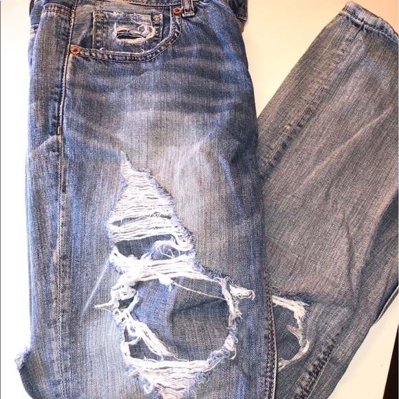 AMERICAN EAGLE MEDIUM WASH RIPPED TOMGIRL JEANS - Picture 4 of 7